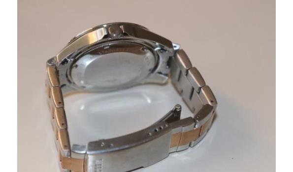 2 div horloges FOSSIL type ES3385 en ES 4145, werking niet gekend, met gebruikssporen